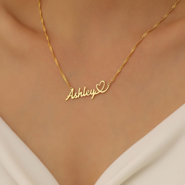 Love heart necklace