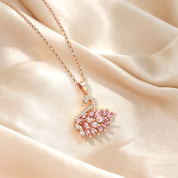 Viral Swan Necklace